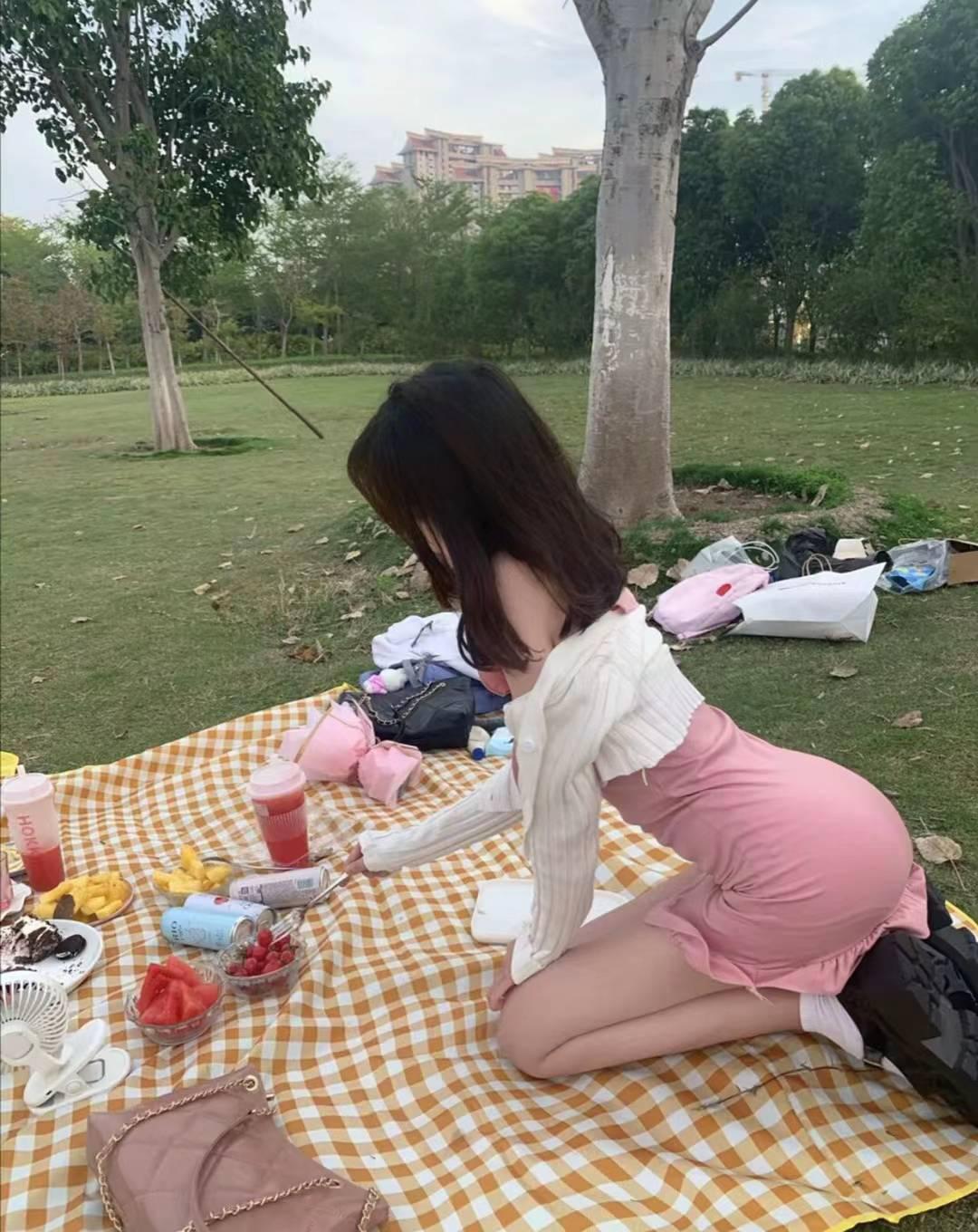 徐汇i区漂亮的兼职大学生